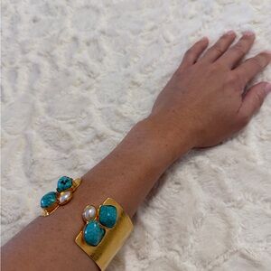 Gold and Turquoise Stone Bracelet